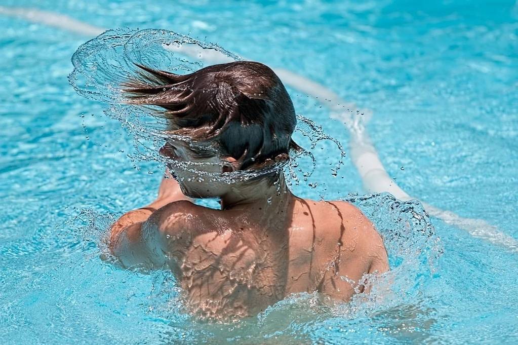 Jeux aquatiques et activités ludiques en centre thalasso